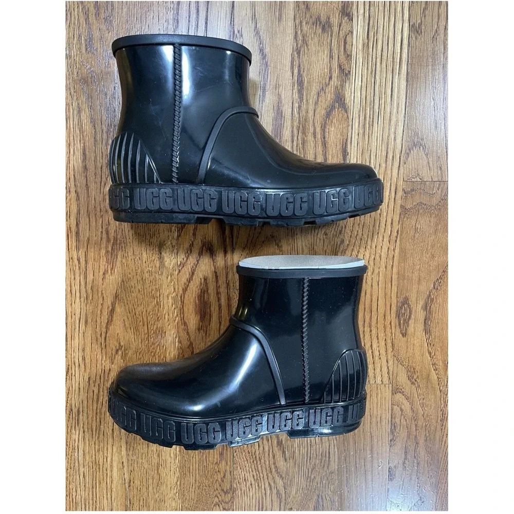 Ugg Kids Drizlita Rubber Rain Boot Black Kid Size 2 Brand New